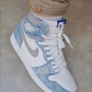 Hyper royal Jordan 1